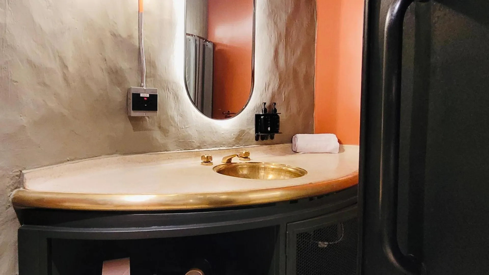 Hotel Casa Wynwood Doble Ele Medellín 0*,